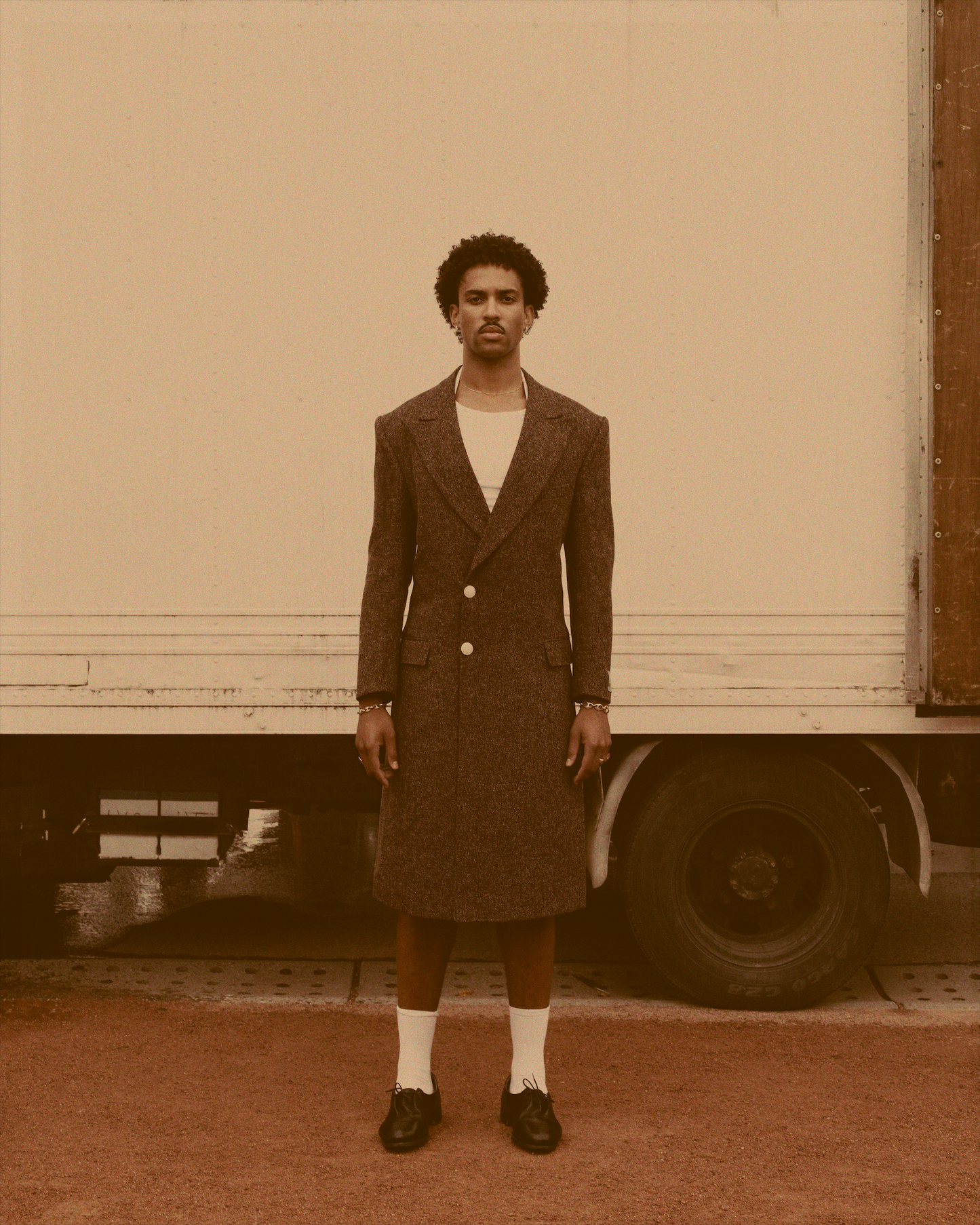 SHARP TAILORED COAT